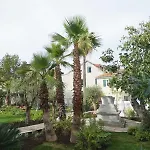 Divota Hotel 4*