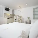 Divota Hotel 4*