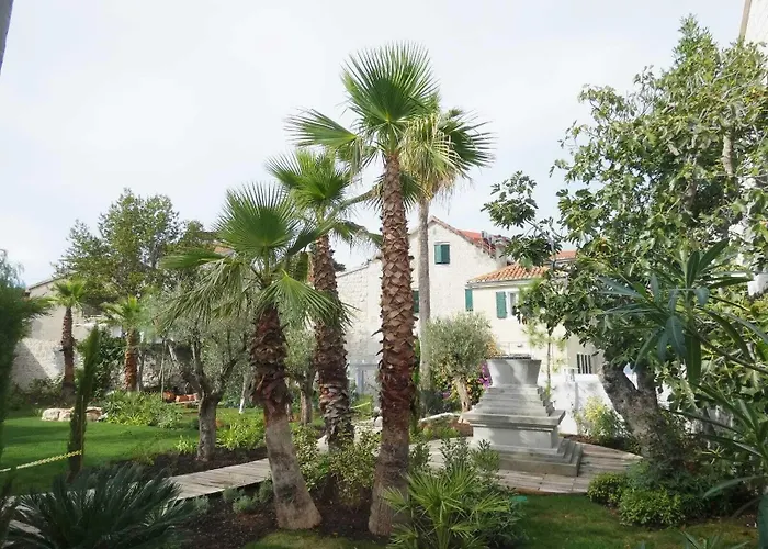 蒂沃特公寓酒店 酒店 4*