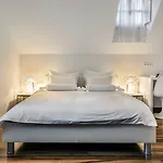 Divota 4*